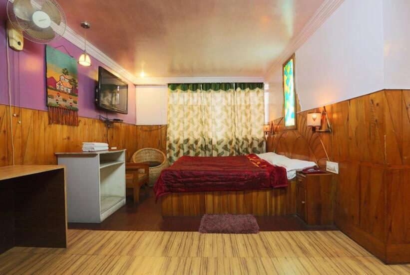 Hotel Assembly Шилонг Екстериор снимка